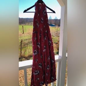 HALTER FLORAL JUMPSUIT❤️💖💐